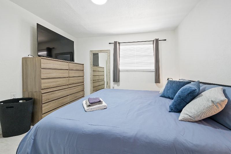 Furnished Finder property 384227_2 photo 14