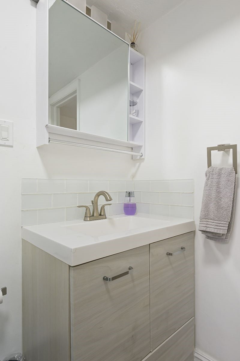 Furnished Finder property 384227_2 photo 25