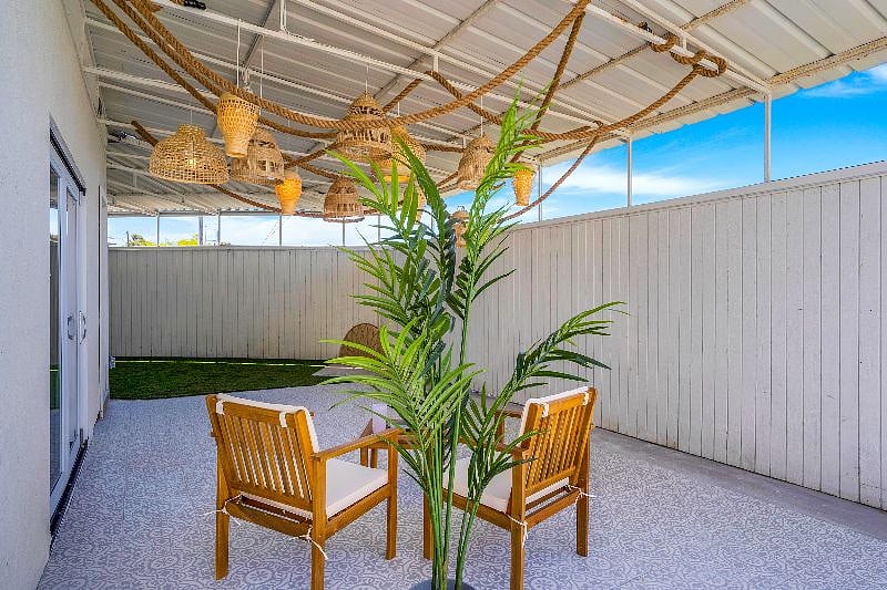 Furnished Finder property 384277_1 photo 11