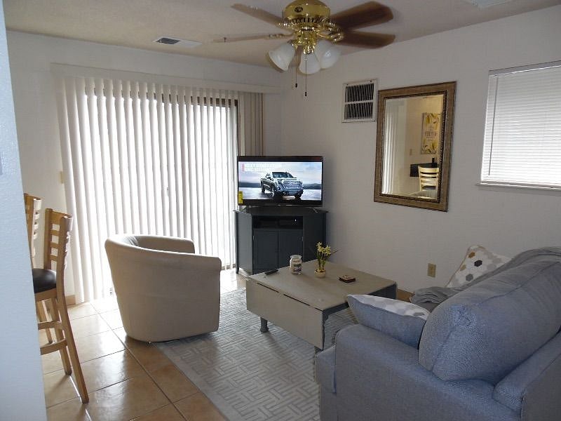 Furnished Finder property 384311_1 photo 1