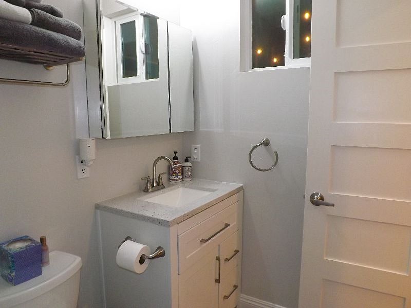 Furnished Finder property 384365_1 photo 24