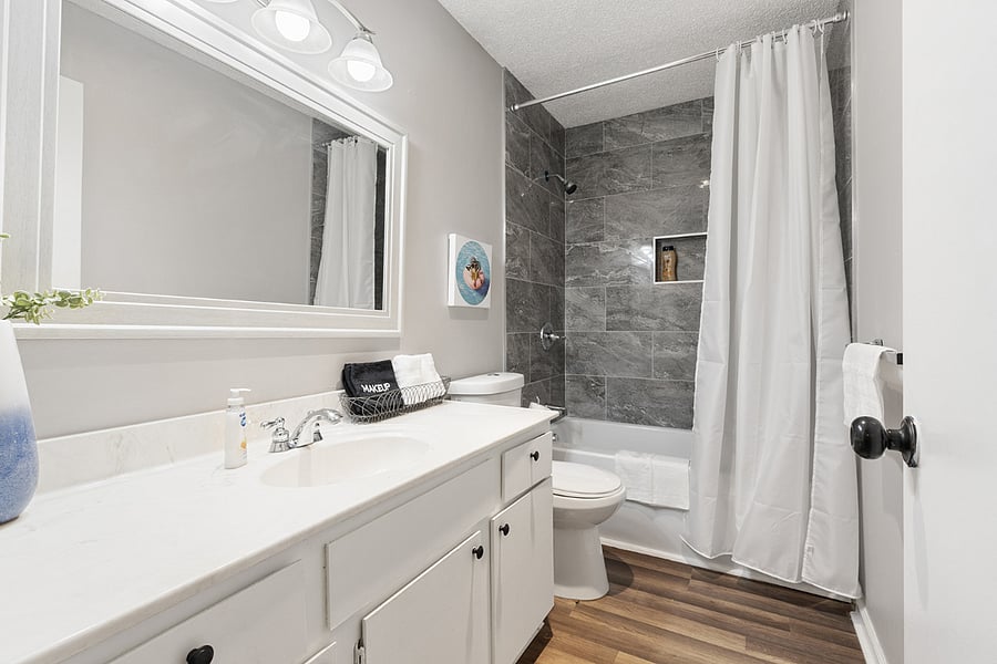 Furnished Finder property 384371_1 photo 9