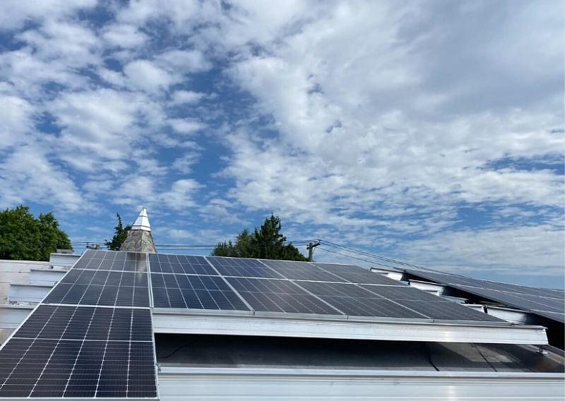 Yes! The home is solar powered. This  home may actually sell power back to the grid