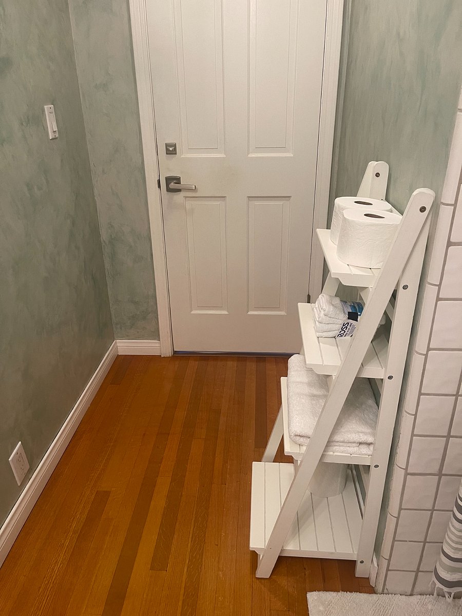 Furnished Finder property 384454_1 photo 9
