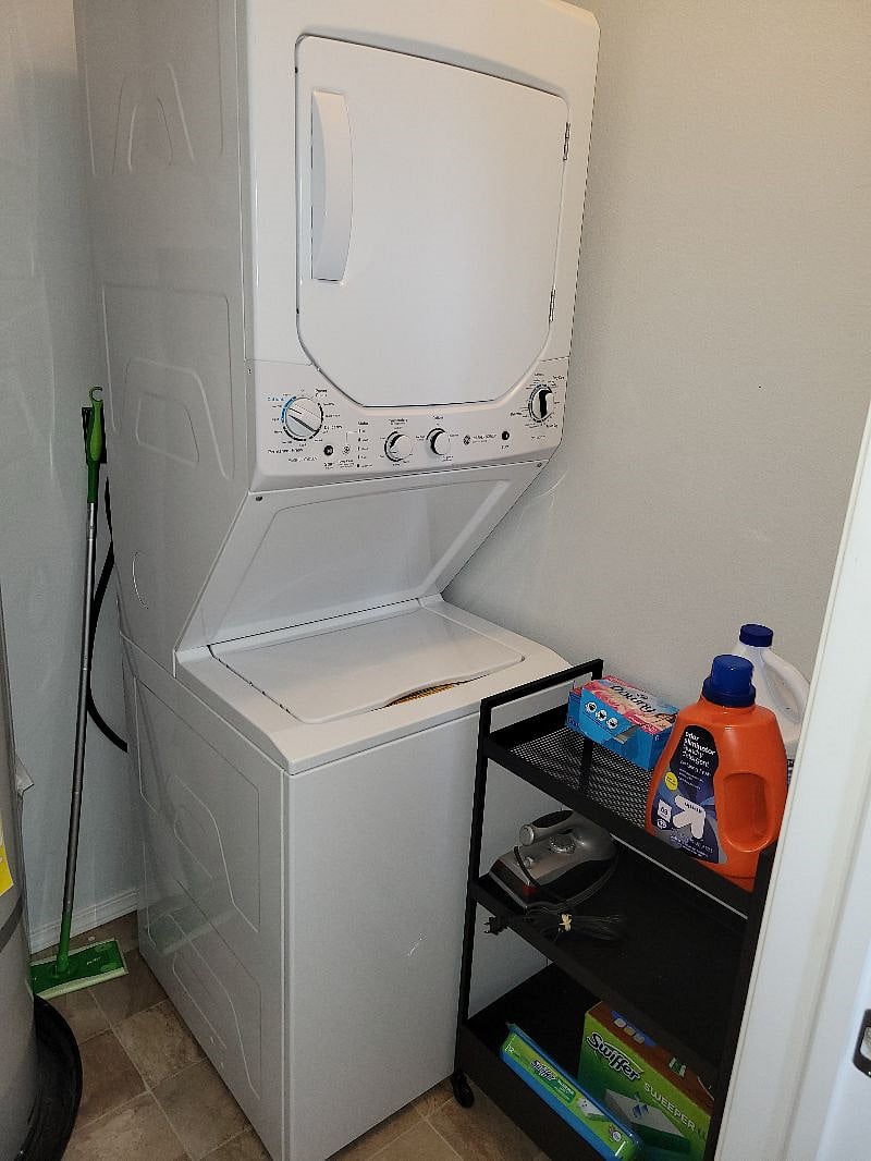 In-Unit Washer and Dryer