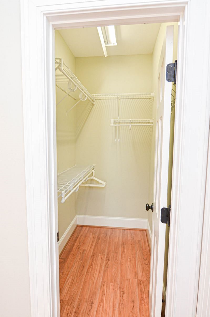 Furnished Finder property 384521_1 photo 7
