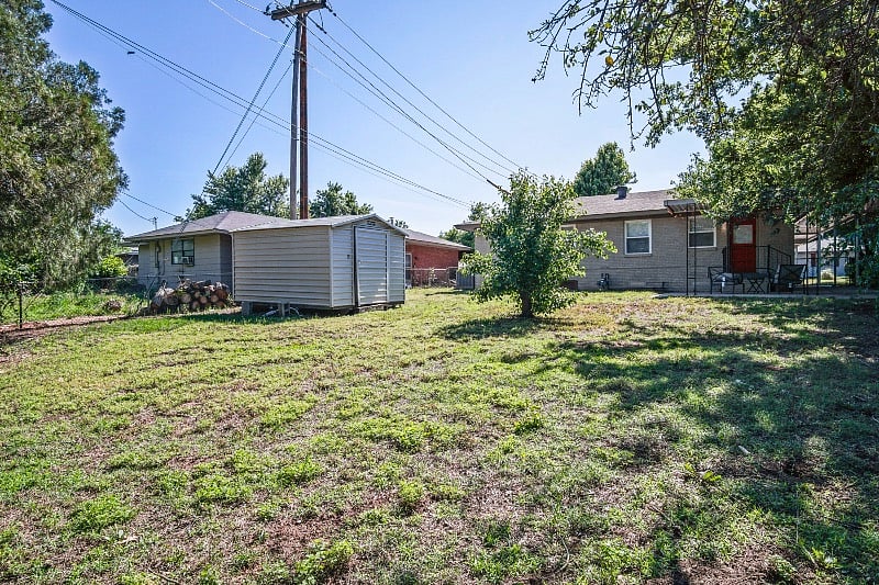 Large fenced back yard