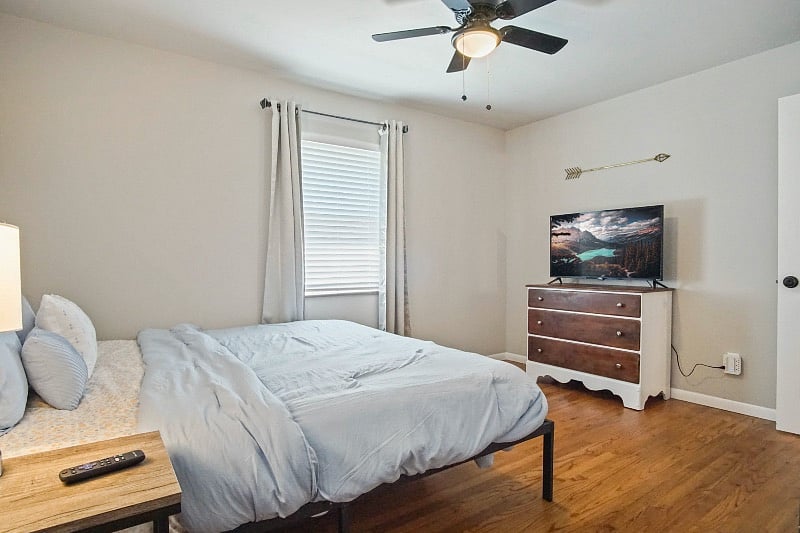Furnished Finder property 384545_1 photo 15