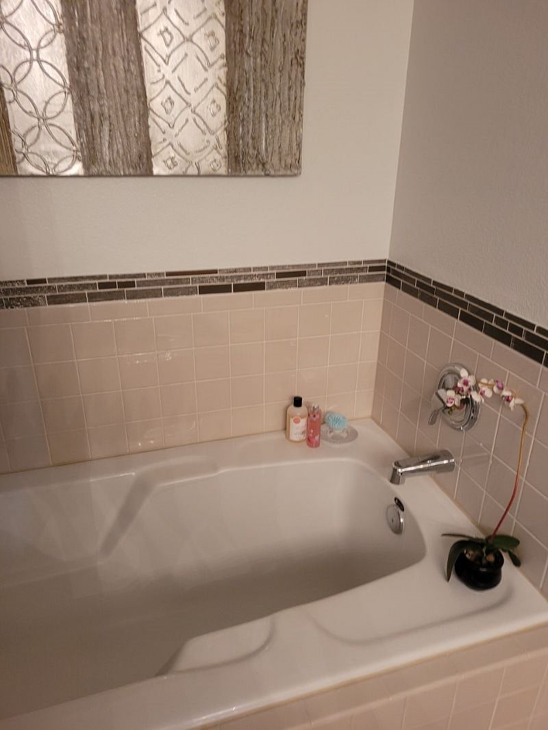 Furnished Finder property 384580_1 photo 3