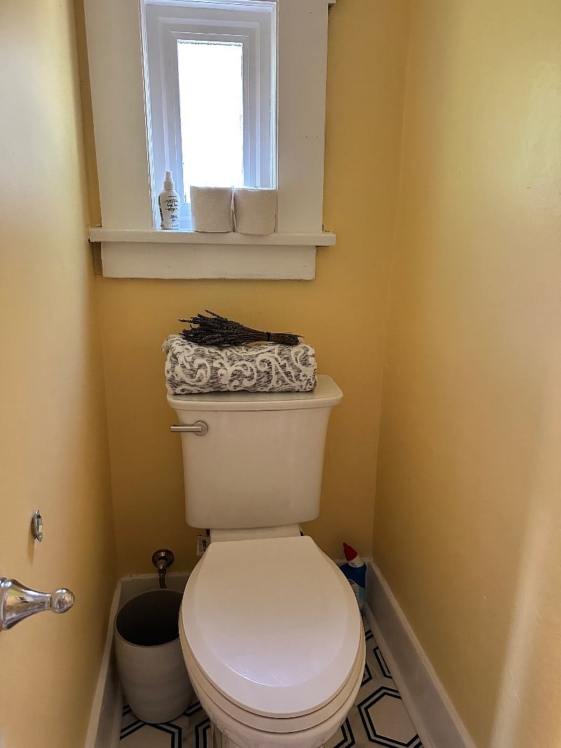 Front Bedroom Toilet