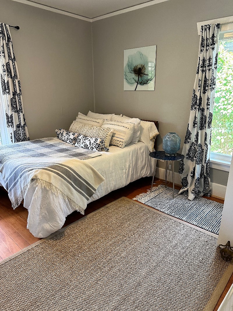 Front bedroom w/bathroom (No shower)