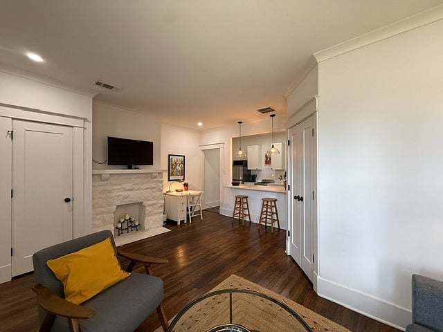 Furnished Finder property 384587_1 photo 5