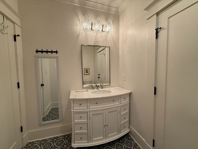 Furnished Finder property 384587_1 photo 11