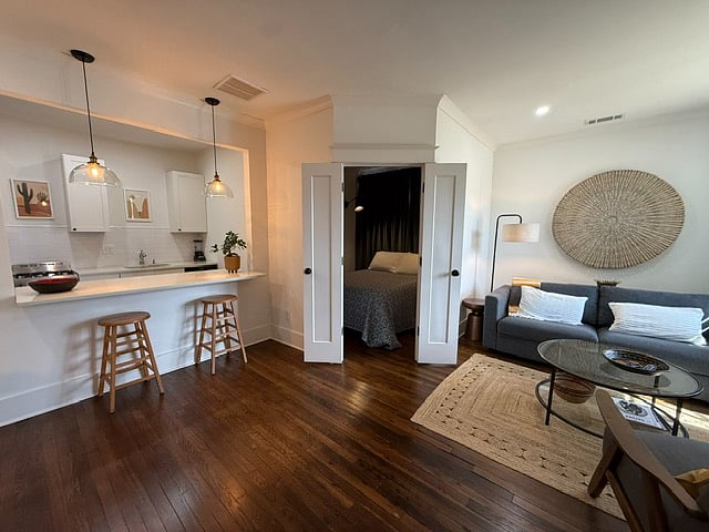 Furnished Finder property 384587_1 photo 6