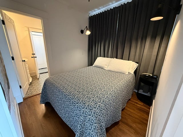 Furnished Finder property 384587_1 photo 7
