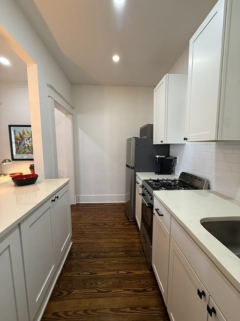Furnished Finder property 384587_1 photo 4