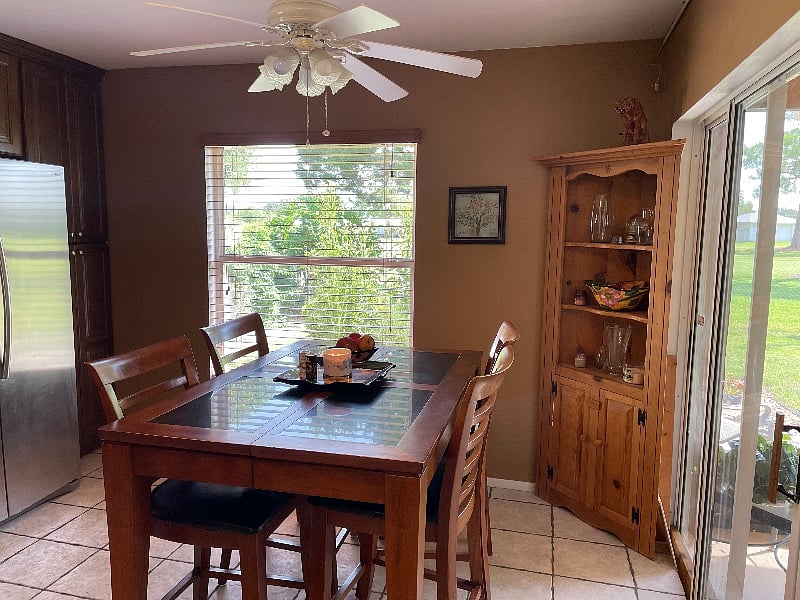 Furnished Finder property 385961_1 photo 3