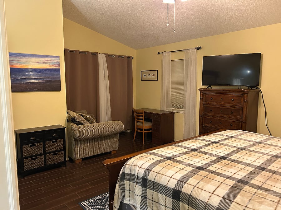 Furnished Finder property 385961_1 photo 10