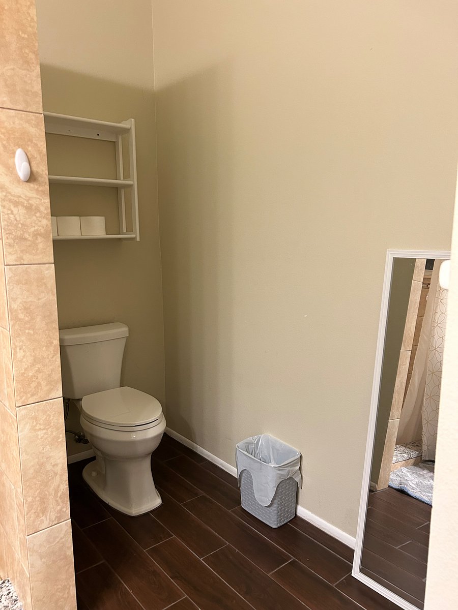 Furnished Finder property 385961_1 photo 11