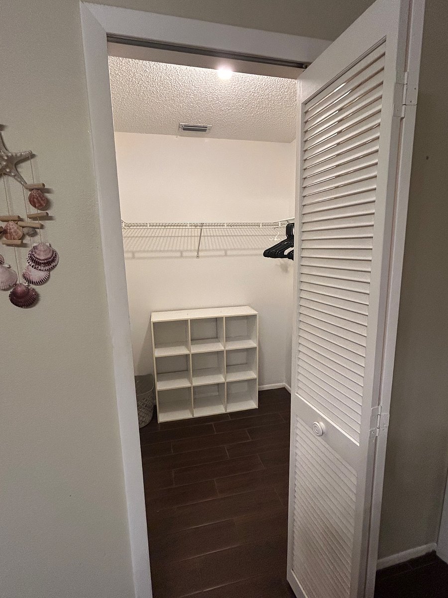 Furnished Finder property 385961_1 photo 12