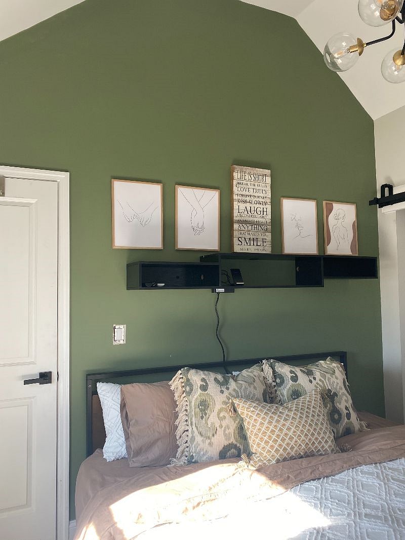 Furnished Finder property 385979_1 photo 18