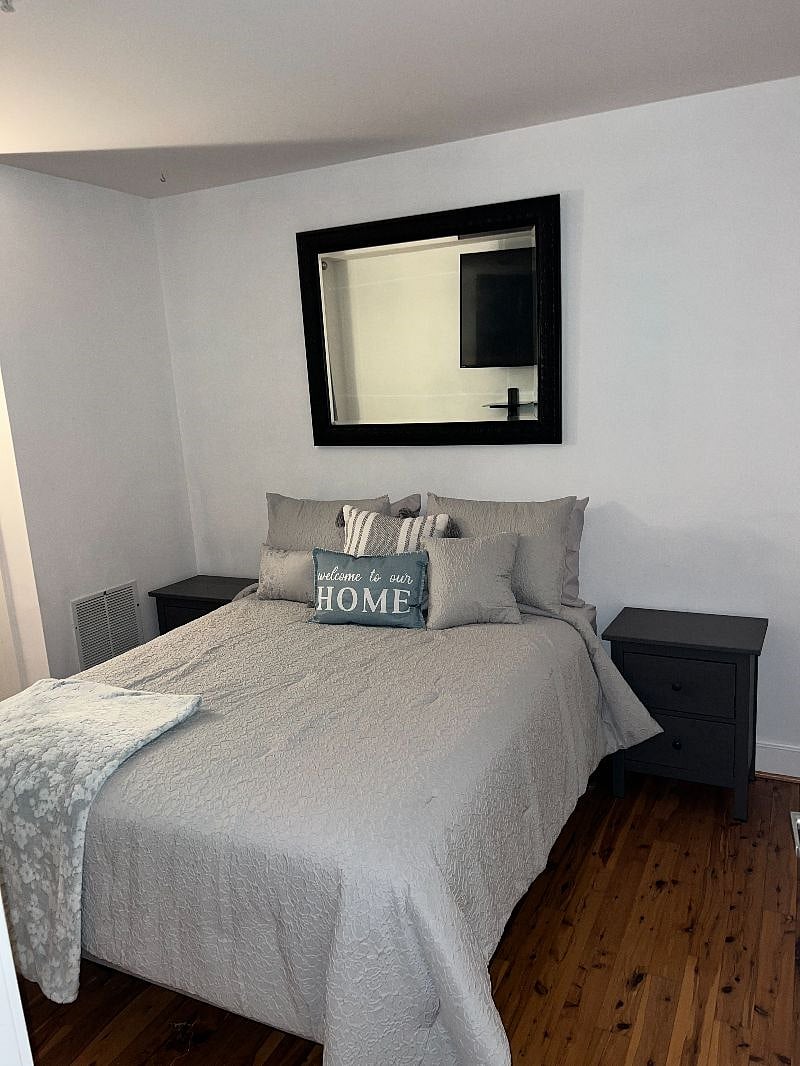 Furnished Finder property 386025_1 photo 16