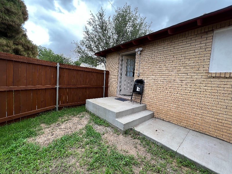 Furnished Finder property 386050_1 photo 15