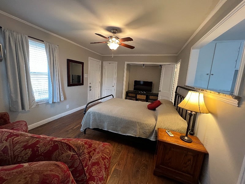 Furnished Finder property 386050_1 photo 6