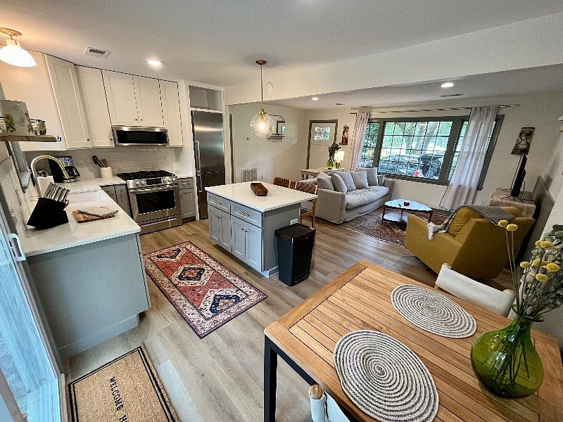 Furnished Finder property 386094_1 photo 7