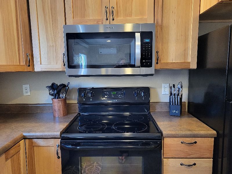 Furnished Finder property 386111_1 photo 4