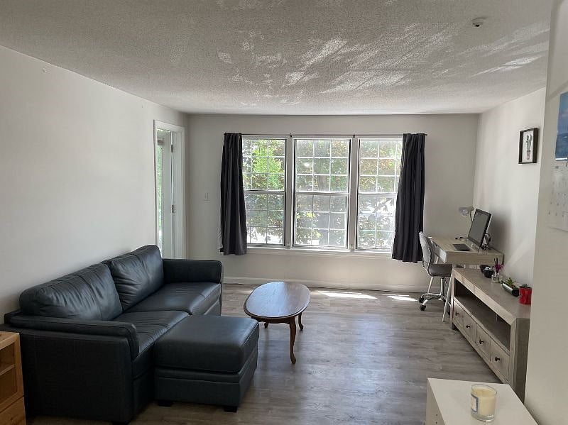 Furnished Finder property 386128_1 photo 17