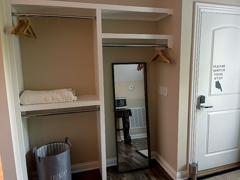 Furnished Finder property 386137_1 photo 7