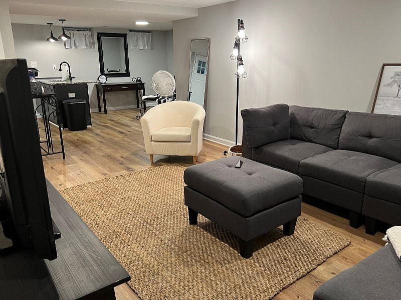 Furnished Finder property 386155_1 photo 9