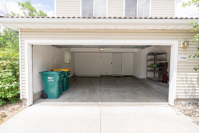 Furnished Finder property 386171_1 photo 18