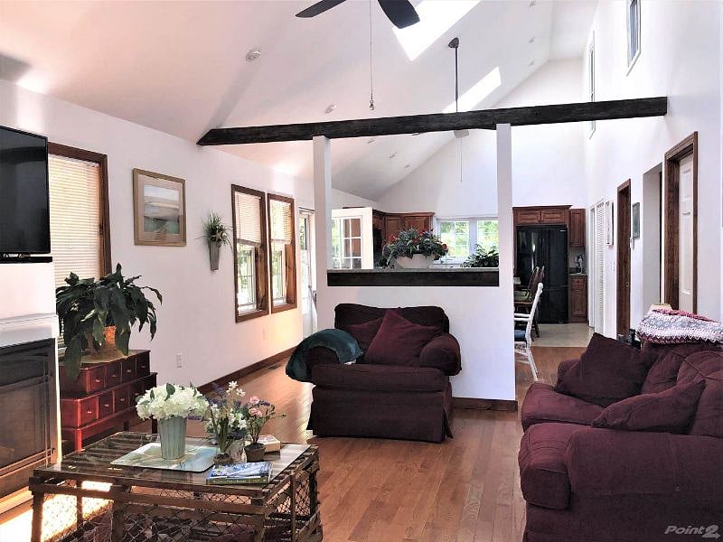 Furnished Finder property 386172_1 photo 13