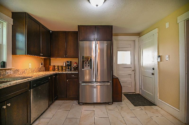 Furnished Finder property 386182_1 photo 5