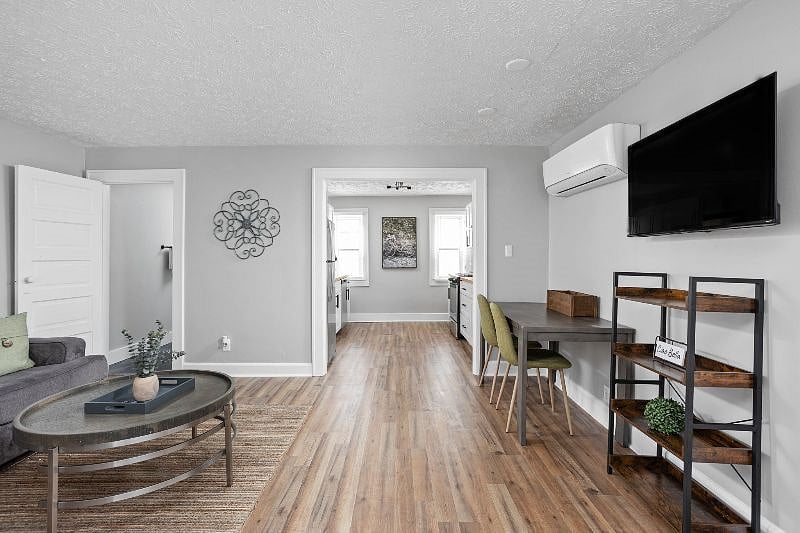 Furnished Finder property 386217_1 photo 3