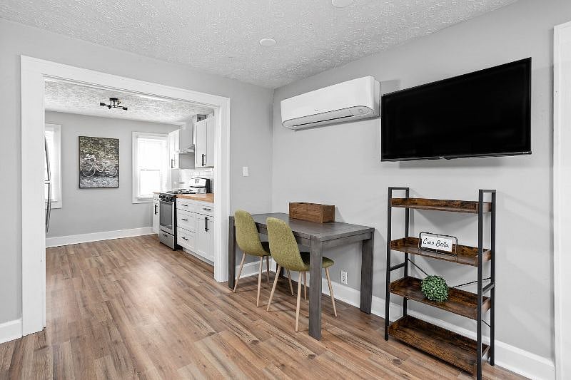 Furnished Finder property 386217_1 photo 6