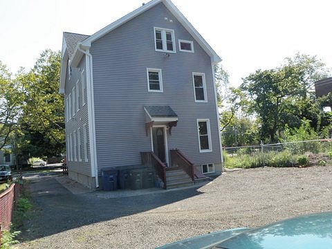 Furnished Finder property 386265_2 photo 4