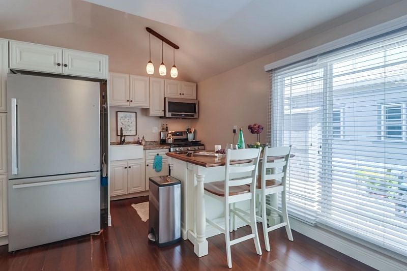 Furnished Finder property 386271_1 photo 6