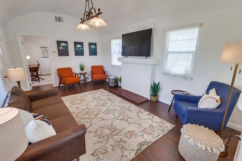 Furnished Finder property 386271_2 photo 52