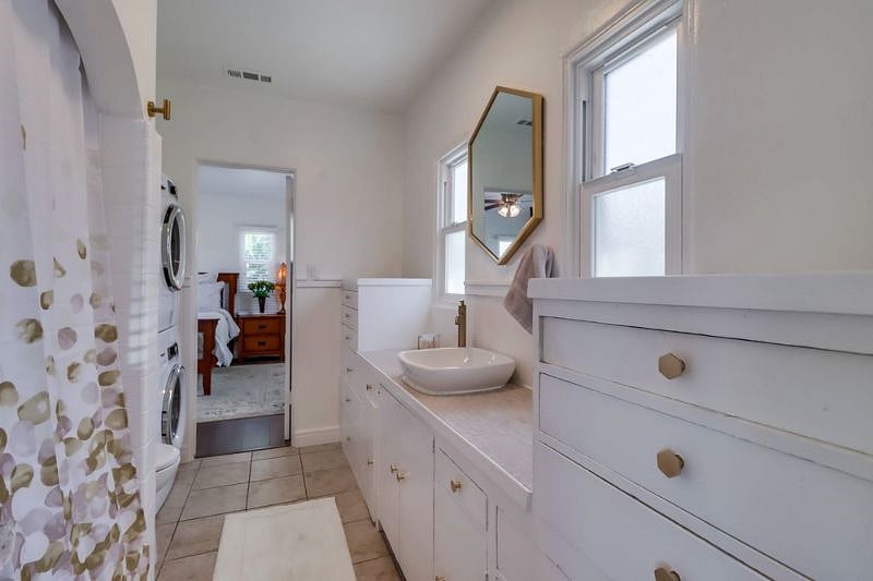 Furnished Finder property 386271_4 photo 15