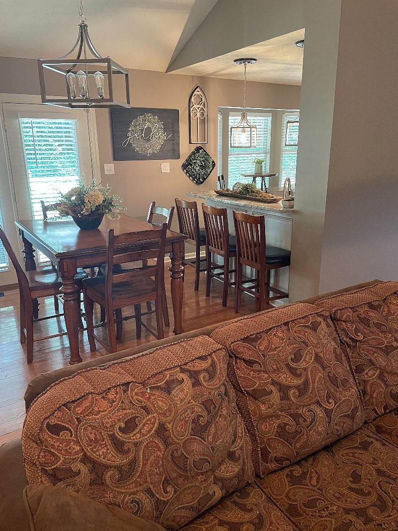 Furnished Finder property 386272_1 photo 15