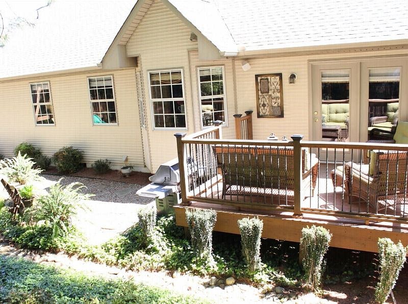 Furnished Finder property 386272_2 photo 14