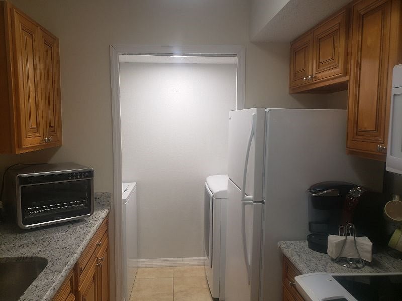 Furnished Finder property 386290_1 photo 4