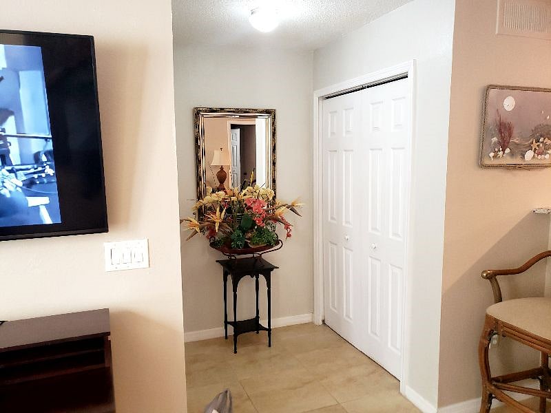 Furnished Finder property 386290_1 photo 10