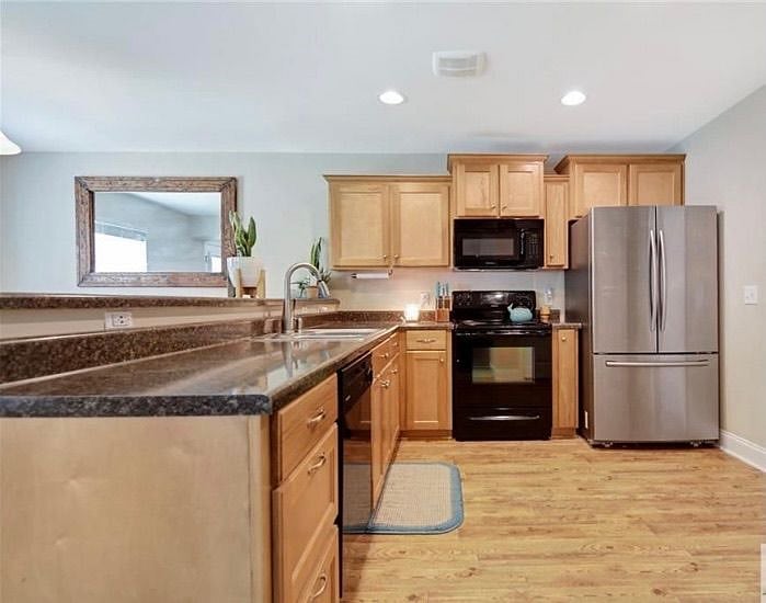Furnished Finder property 386298_1 photo 7