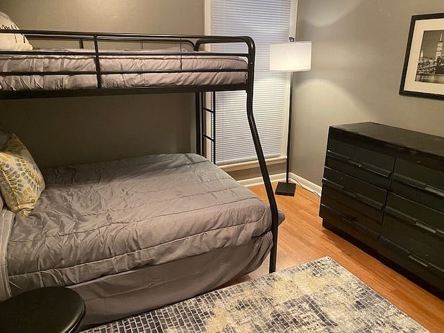 2nd bedroom - room for guests