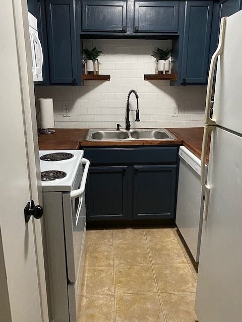 Furnished Finder property 386306_1 photo 16