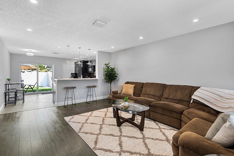 Furnished Finder property 386352_1 photo 6